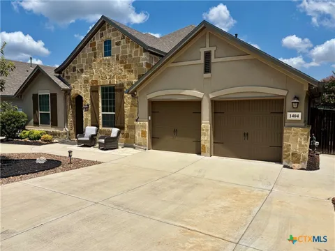 1404 Pioneer Drive