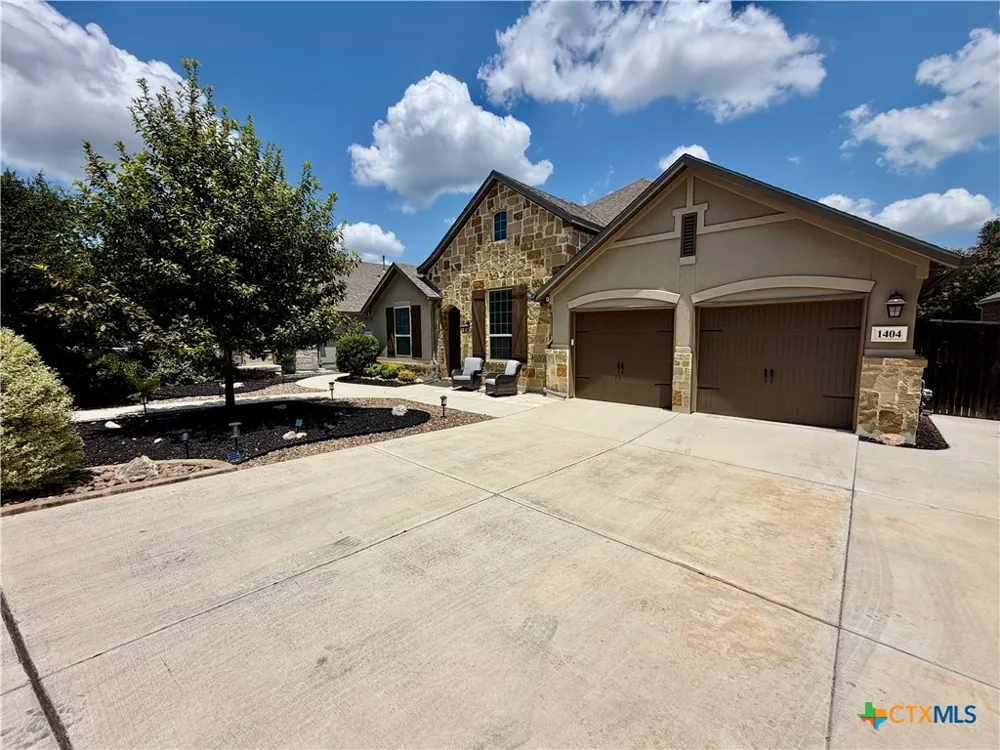 1404 Pioneer Drive New Braunfels, TX 78132