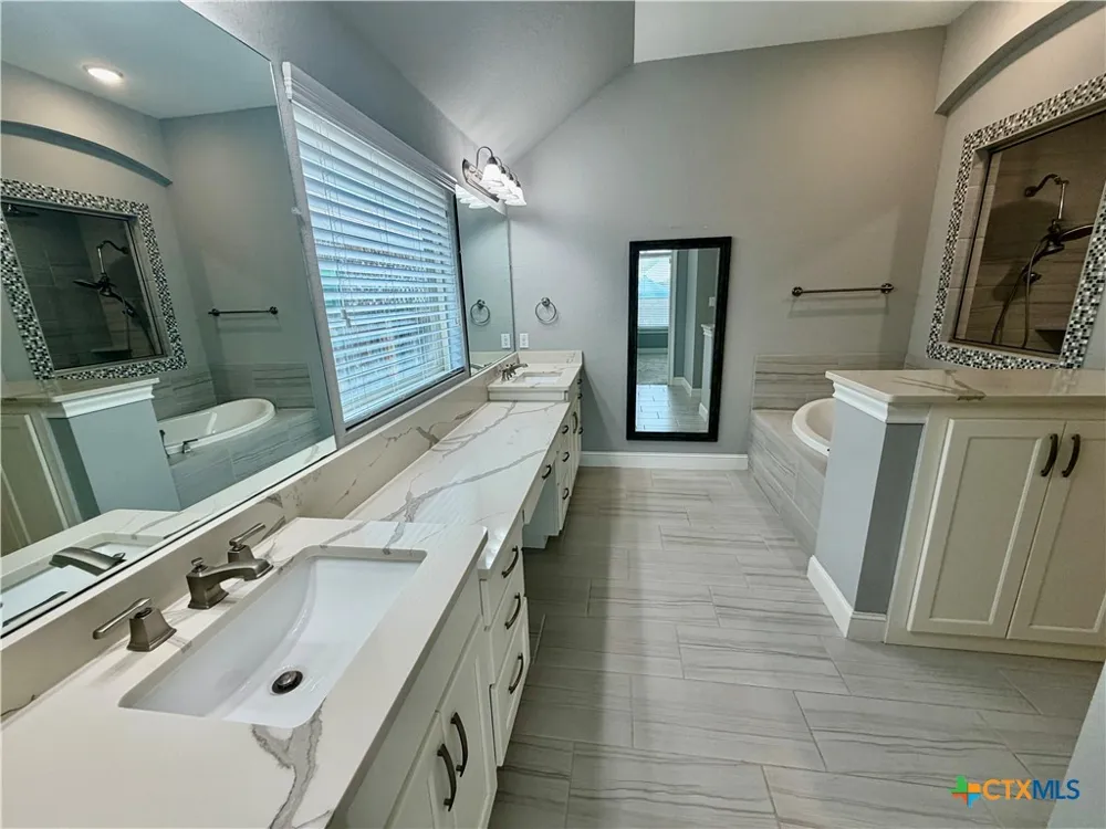 1404 Pioneer Drive New Braunfels, TX 78132