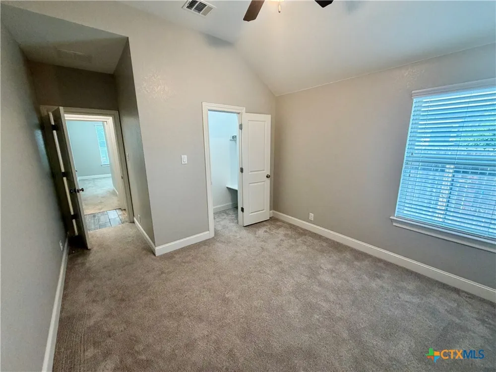 1404 Pioneer Drive New Braunfels, TX 78132