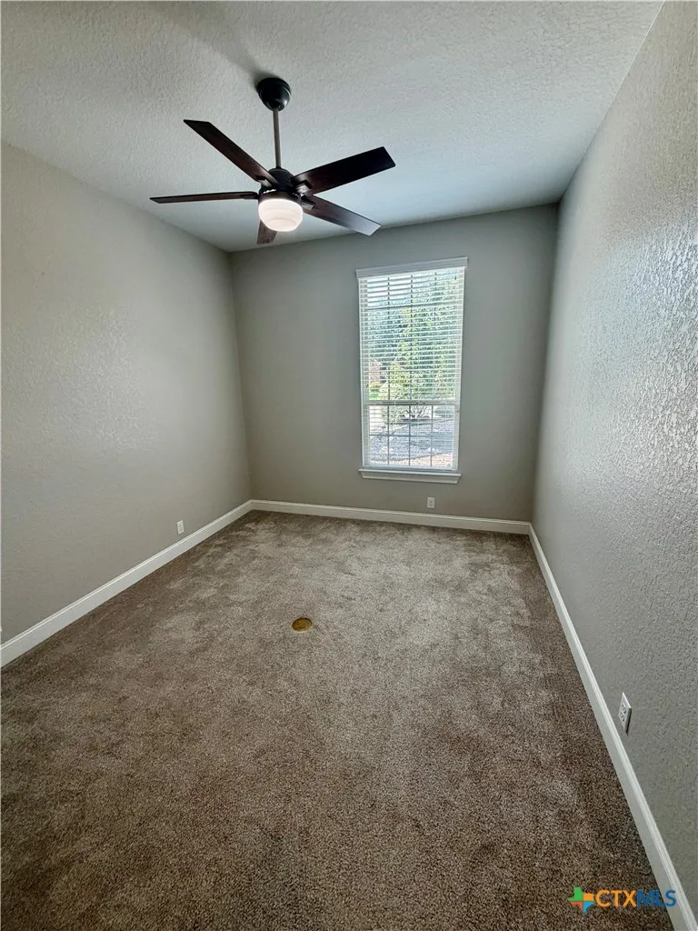 1404 Pioneer Drive New Braunfels, TX 78132