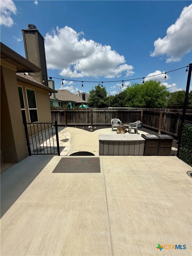 1404 Pioneer Drive New Braunfels, TX 78132