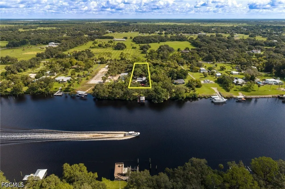 County Rd 78 Labelle, FL 33935