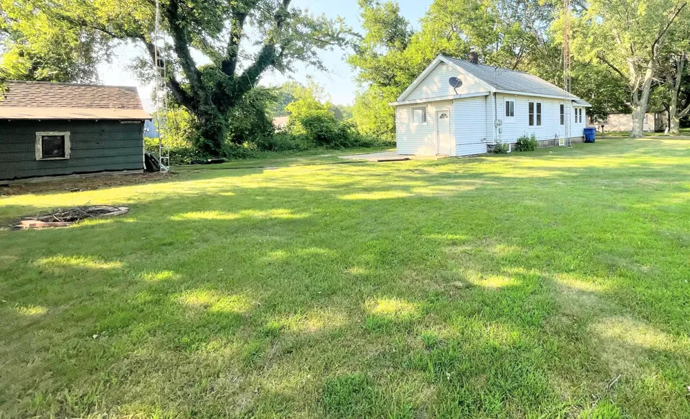 1146 Coolidge Avenue Benton Charter Township, MI 49022