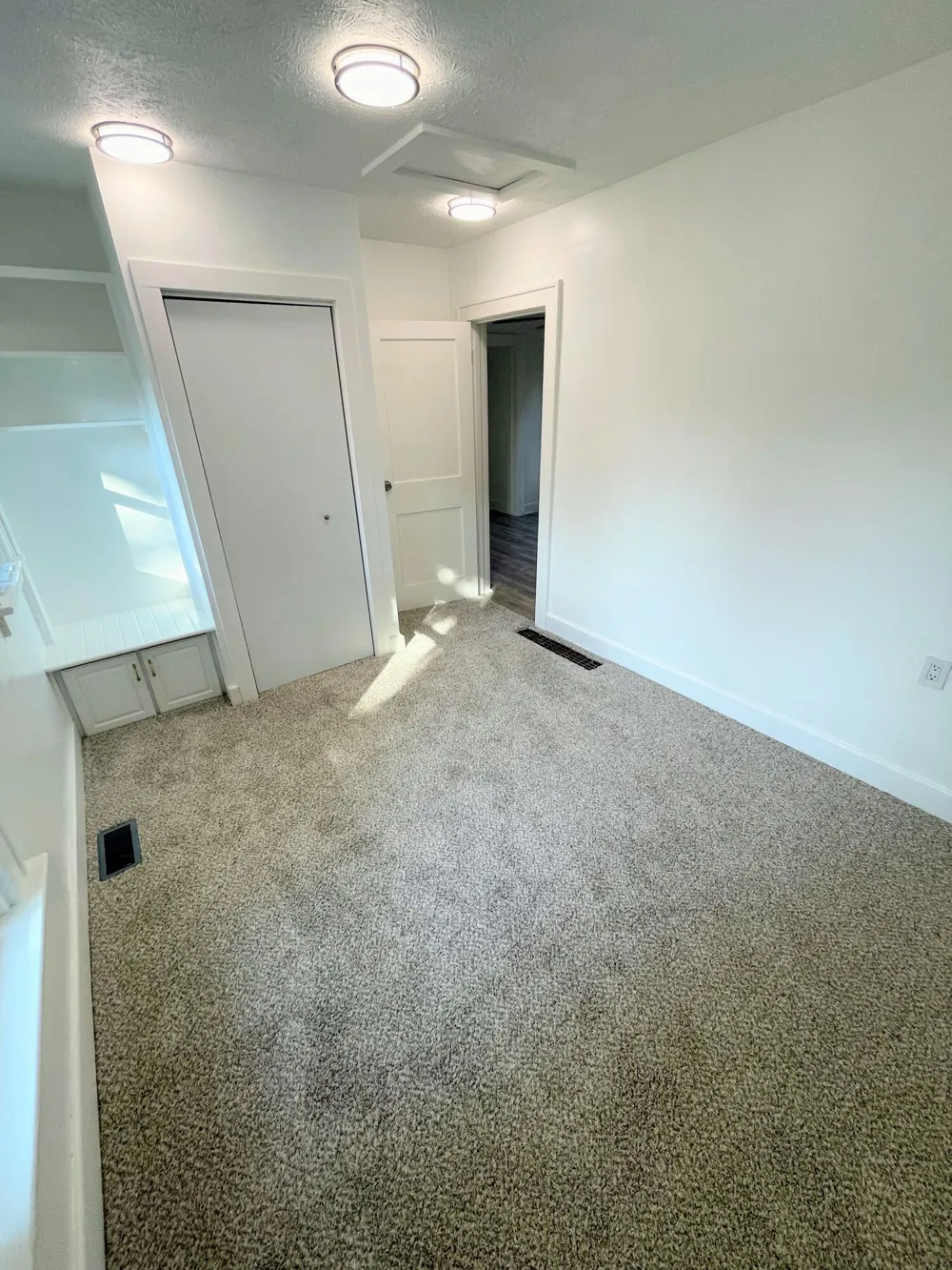 1146 Coolidge Avenue Benton Charter Township, MI 49022