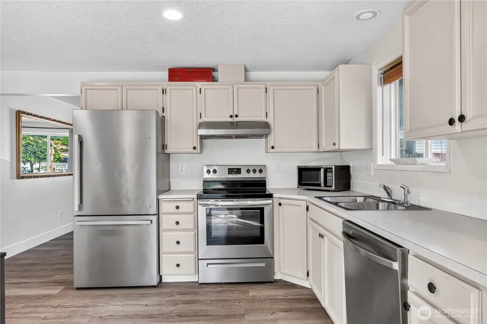 186 DECATUR DRIVE Kelso, WA 98626