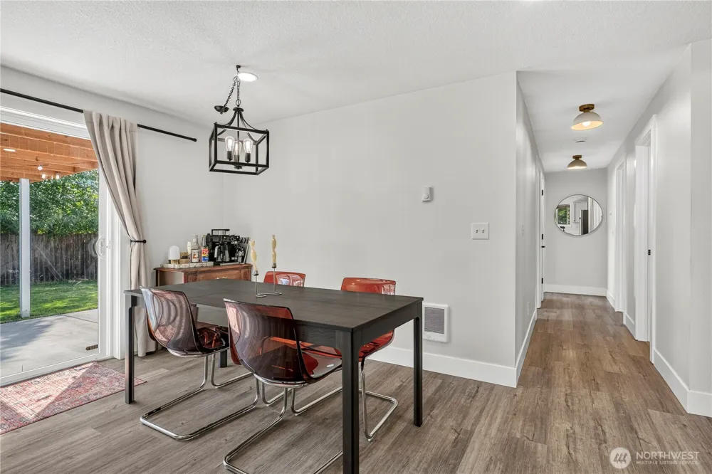 186 DECATUR DRIVE Kelso, WA 98626