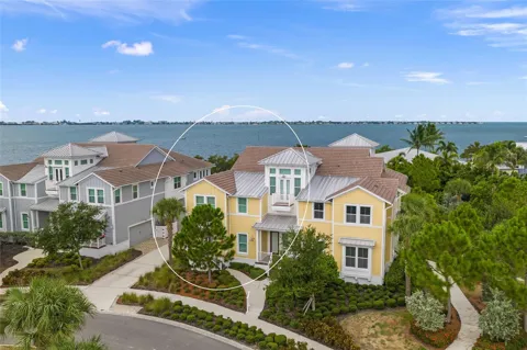 264 SAINT LUCIA DRIVE #201