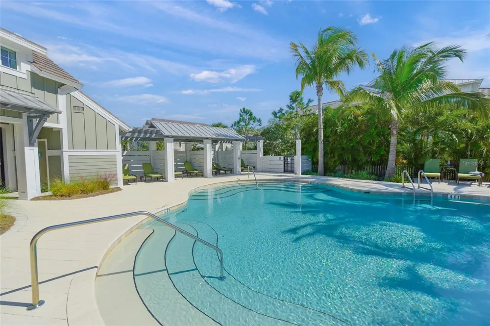 264 SAINT LUCIA DRIVE #201 Bradenton, FL 34209