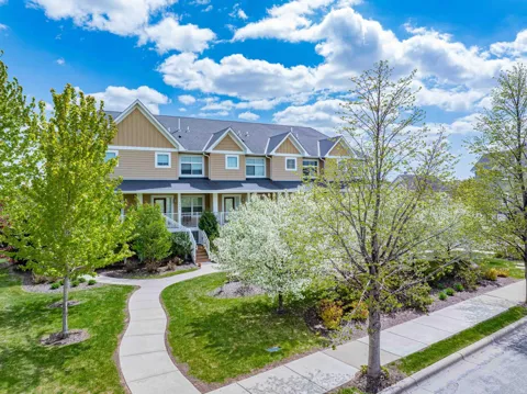 2952 Clover Ridge Drive