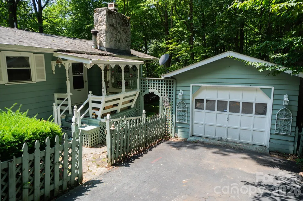 104 Ash Drive Maggie Valley, NC 28751