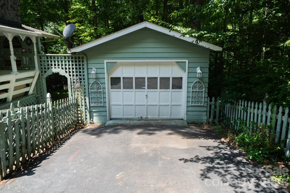 104 Ash Drive Maggie Valley, NC 28751