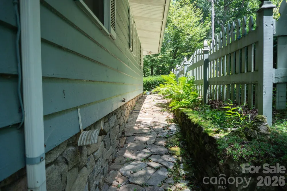 104 Ash Drive Maggie Valley, NC 28751