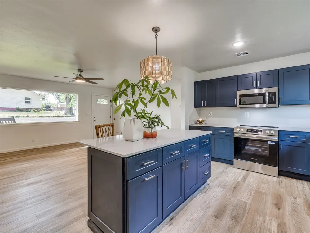 10401 Wolf Creek Drive Grove, OK 74344