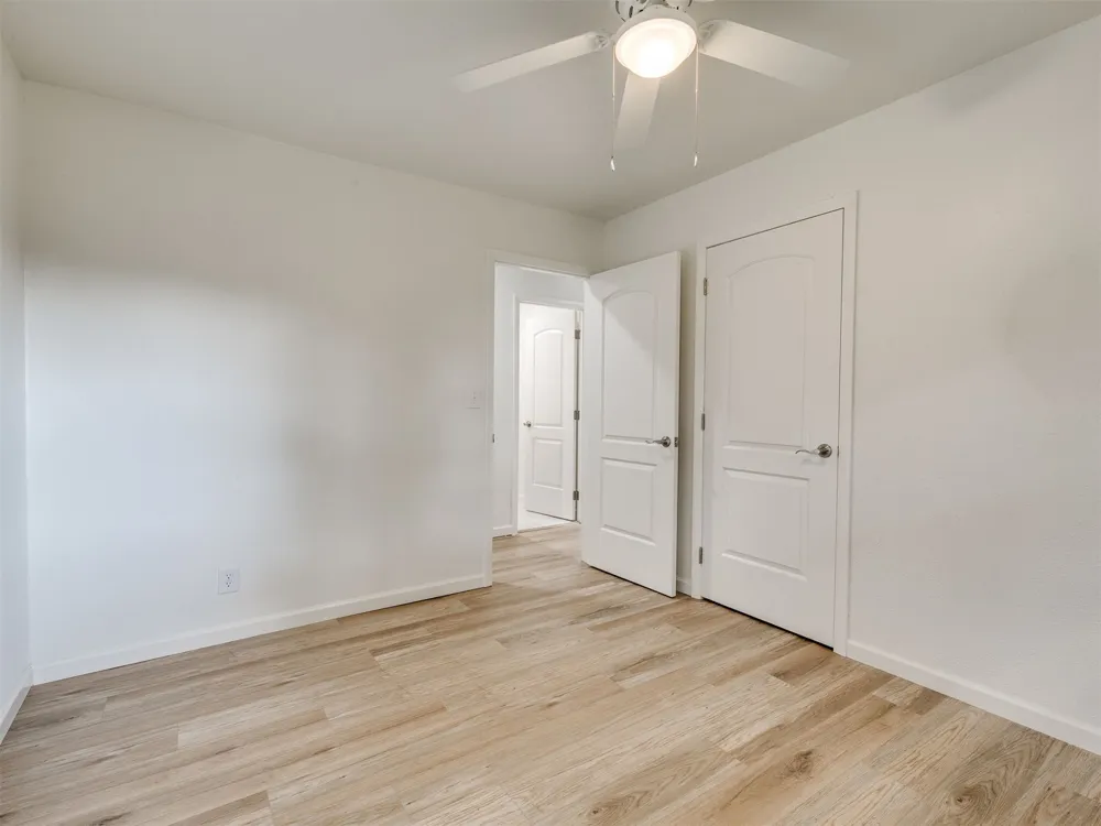 10401 Wolf Creek Drive Grove, OK 74344