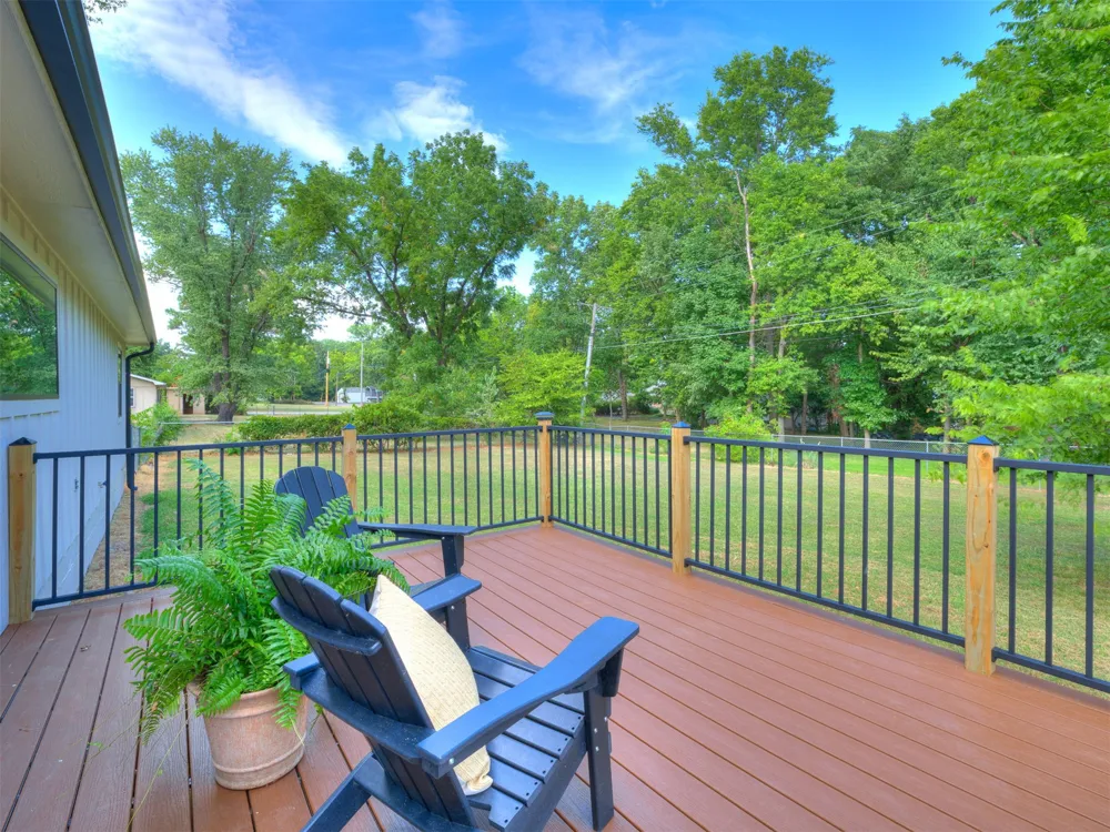 10401 Wolf Creek Drive Grove, OK 74344