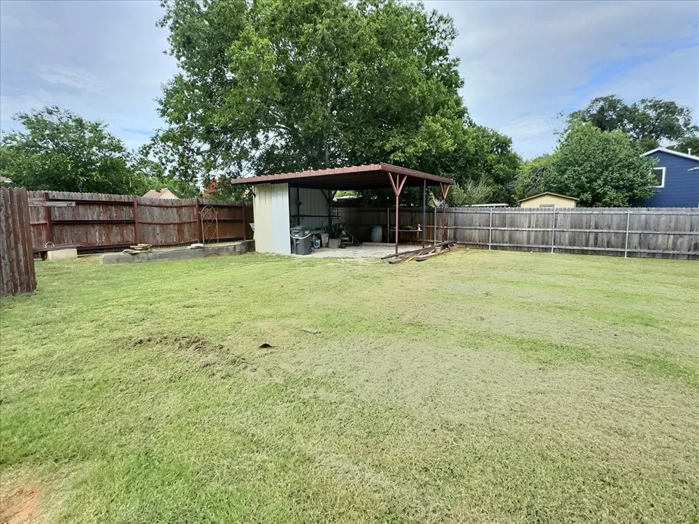 201 E 7th Street Weatherford, TX 76086
