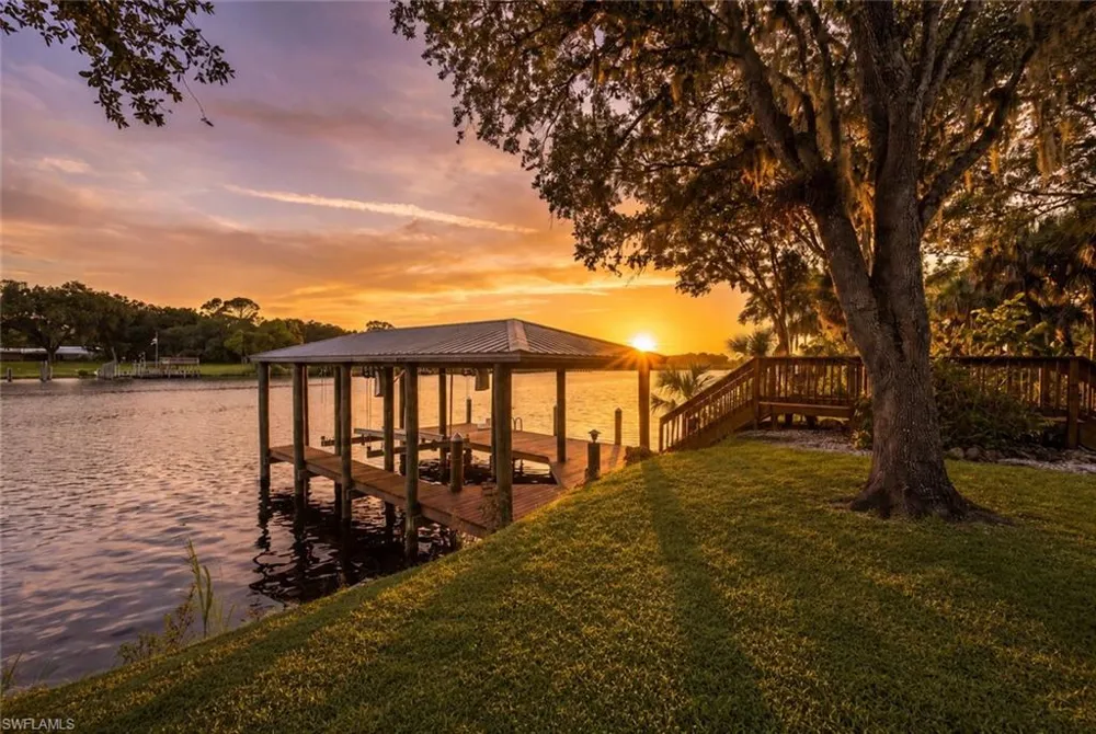 4359 County Rd 78 Labelle, FL 33935