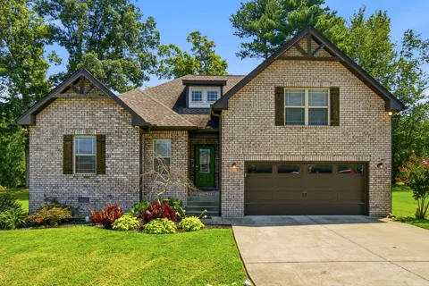 1044 Northridge Dr