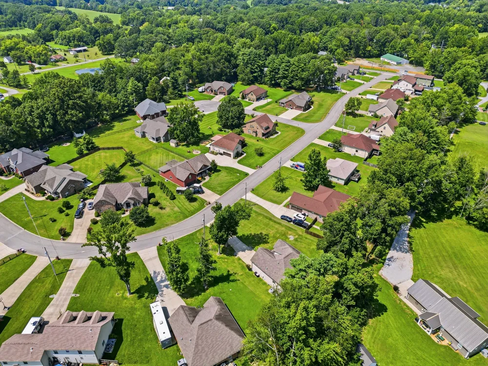 1044 Northridge Dr Greenbrier, TN 37073
