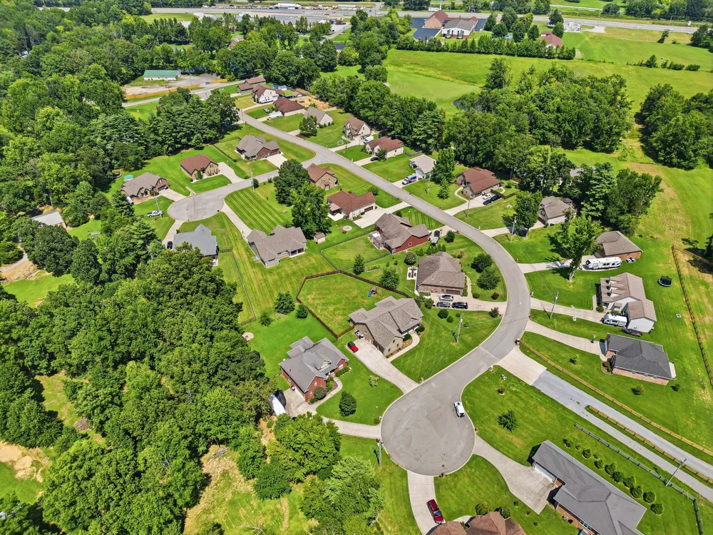 1044 Northridge Dr Greenbrier, TN 37073