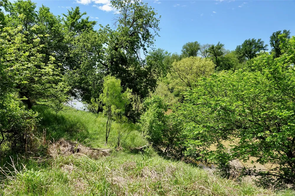 588 S County Road 430 Goldthwaite, TX 76844