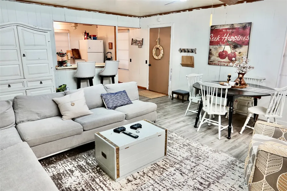 588 S County Road 430 Goldthwaite, TX 76844