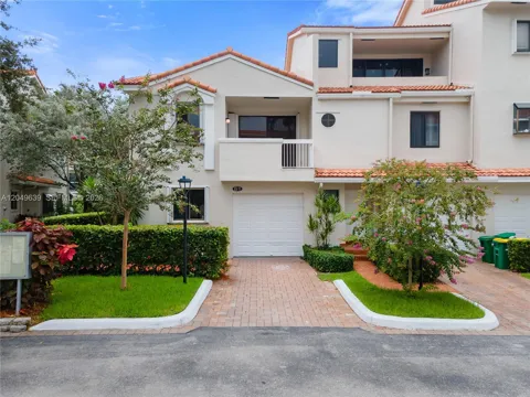 21378 Marina Cove Cir #11-B