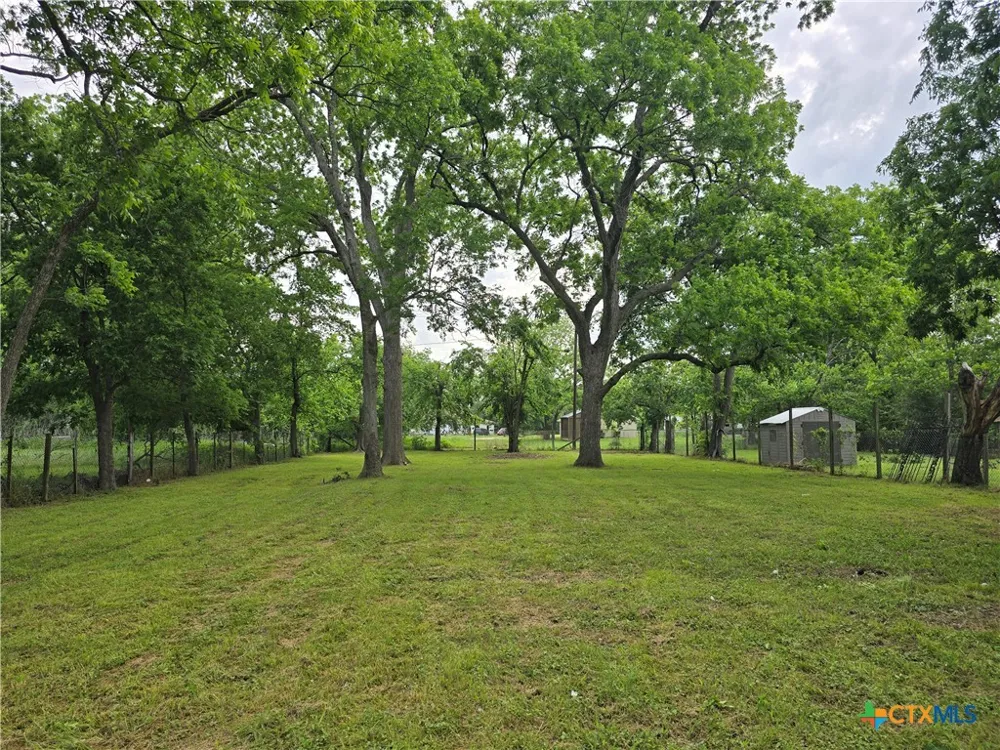 315 Commerce Street Marlin, TX 76661