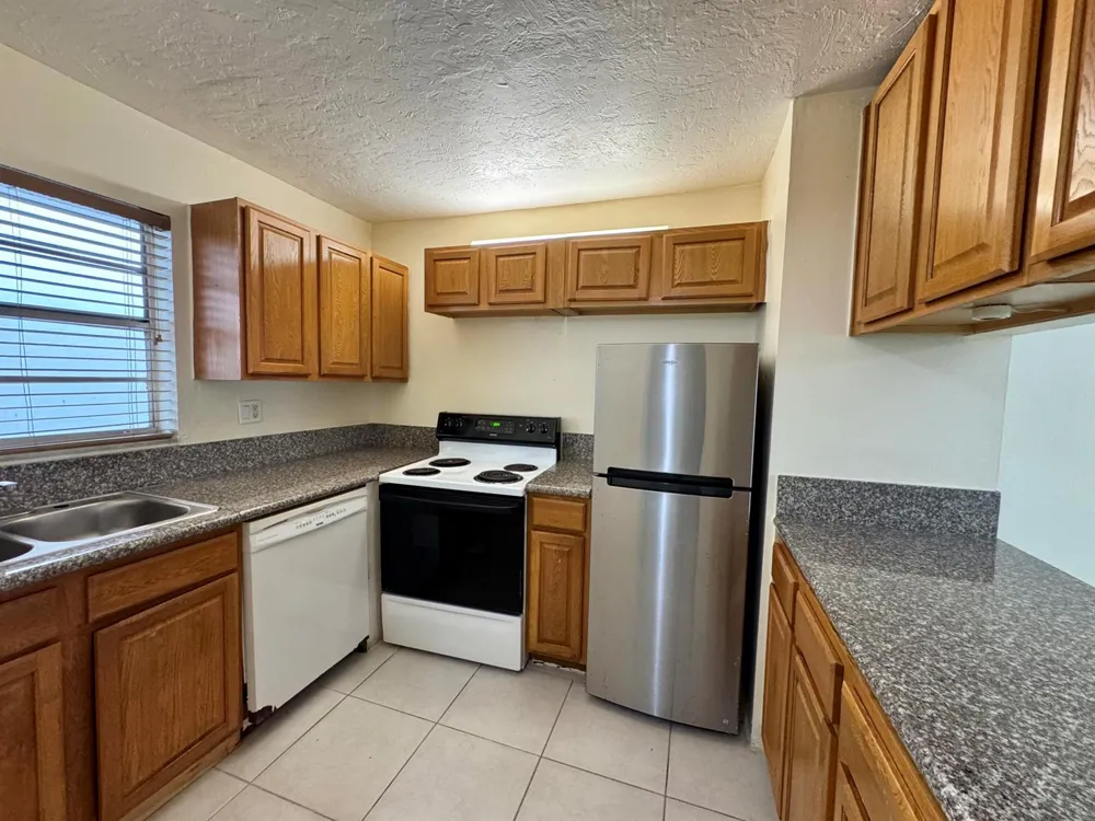 6507 WINFIELD BOULEVARD #130-C Margate, FL 33063