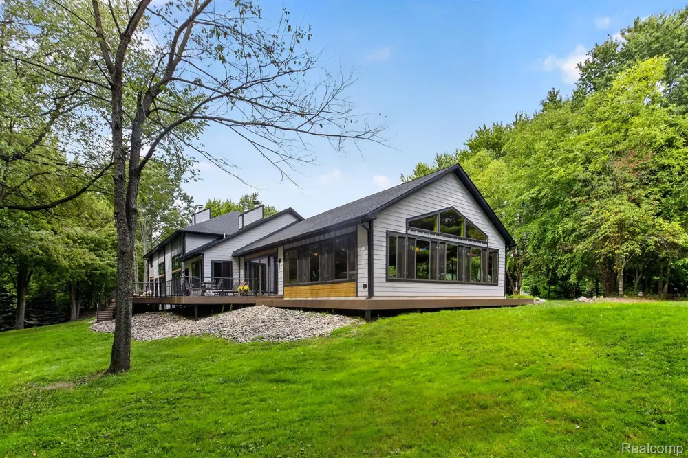 8290 Burleigh Road Atlas Township, MI 48439