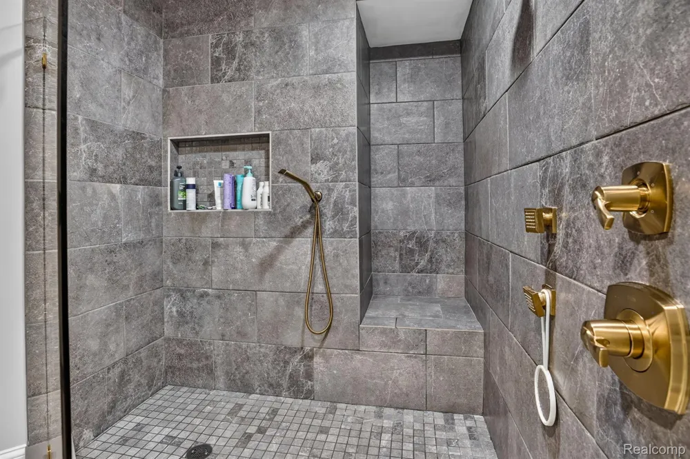 8290 Burleigh Road Atlas Township, MI 48439