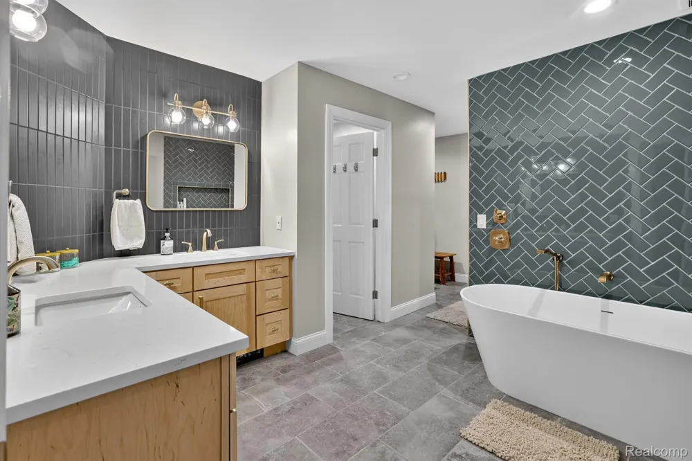 8290 Burleigh Road Atlas Township, MI 48439