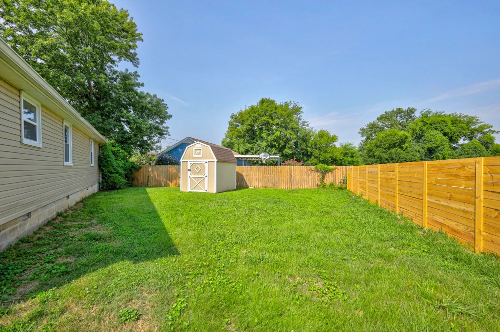 3521 Albee Dr Hermitage, TN 37076