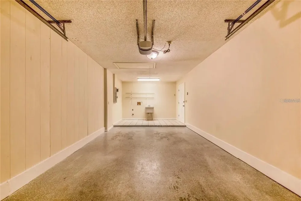 733 MIKASUKI DRIVE Lakeland, FL 33813