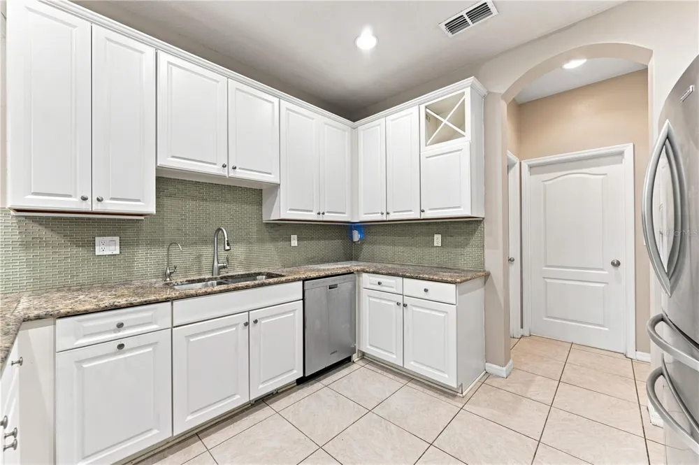 17013 VILESTA DRIVE Lutz, FL 33548