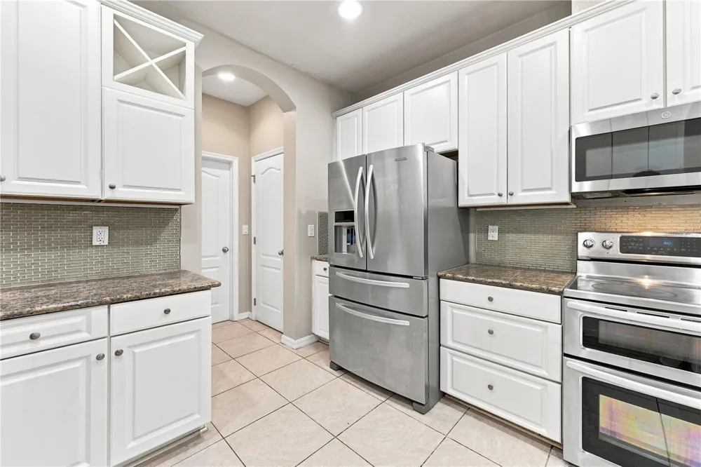 17013 VILESTA DRIVE Lutz, FL 33548