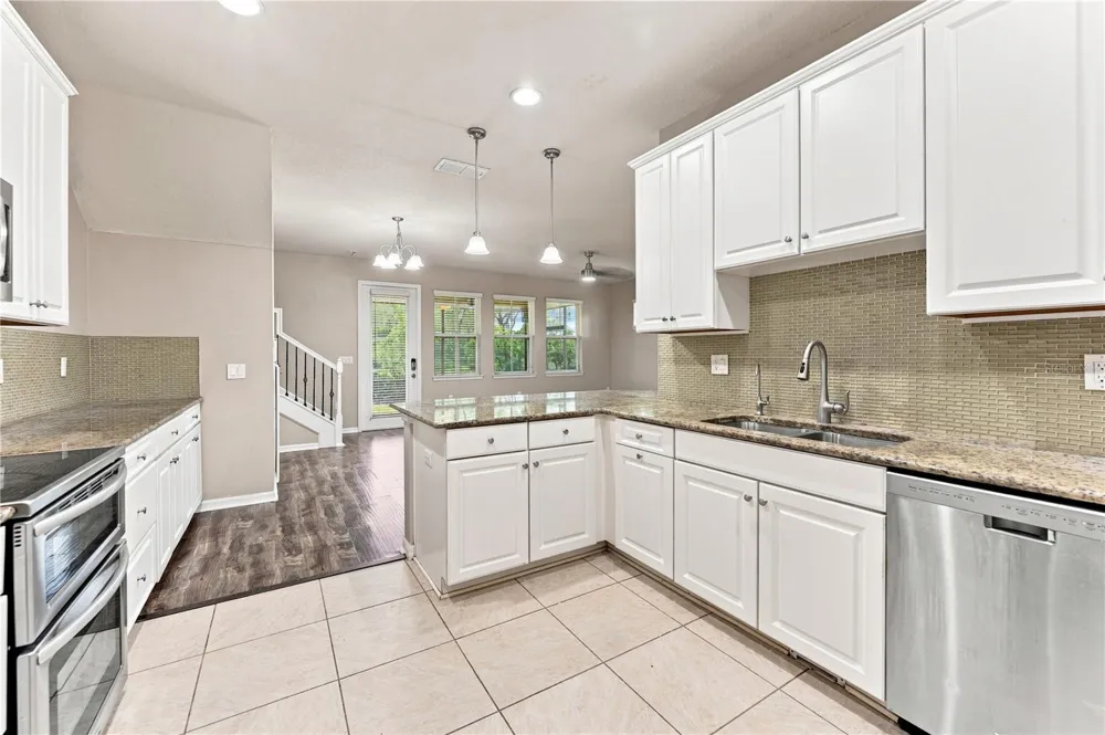 17013 VILESTA DRIVE Lutz, FL 33548