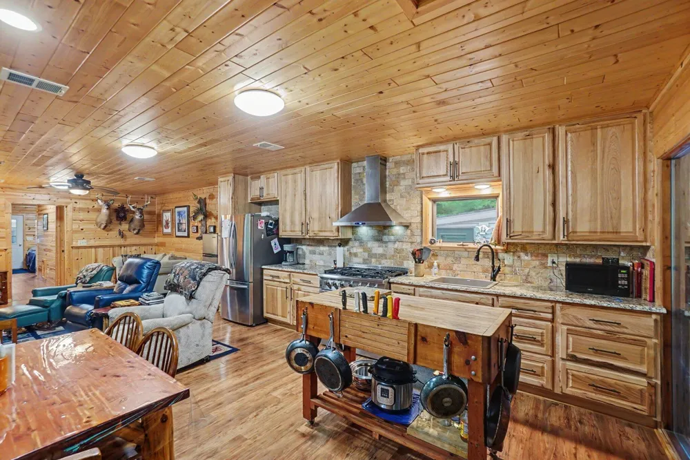 6898 E 5 Mile Road Luther, MI 49656