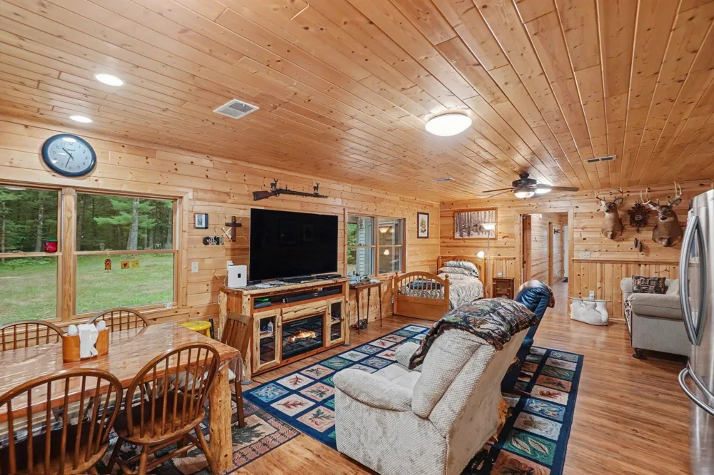 6898 E 5 Mile Road Luther, MI 49656