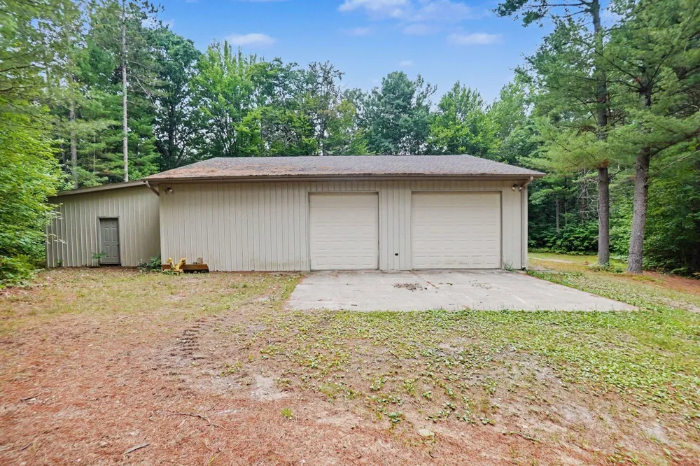 6898 E 5 Mile Road Luther, MI 49656