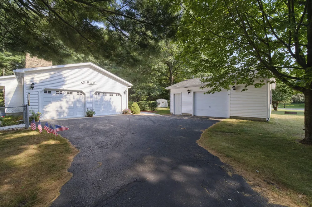 2615 Hill Road Manistee Township, MI 49660