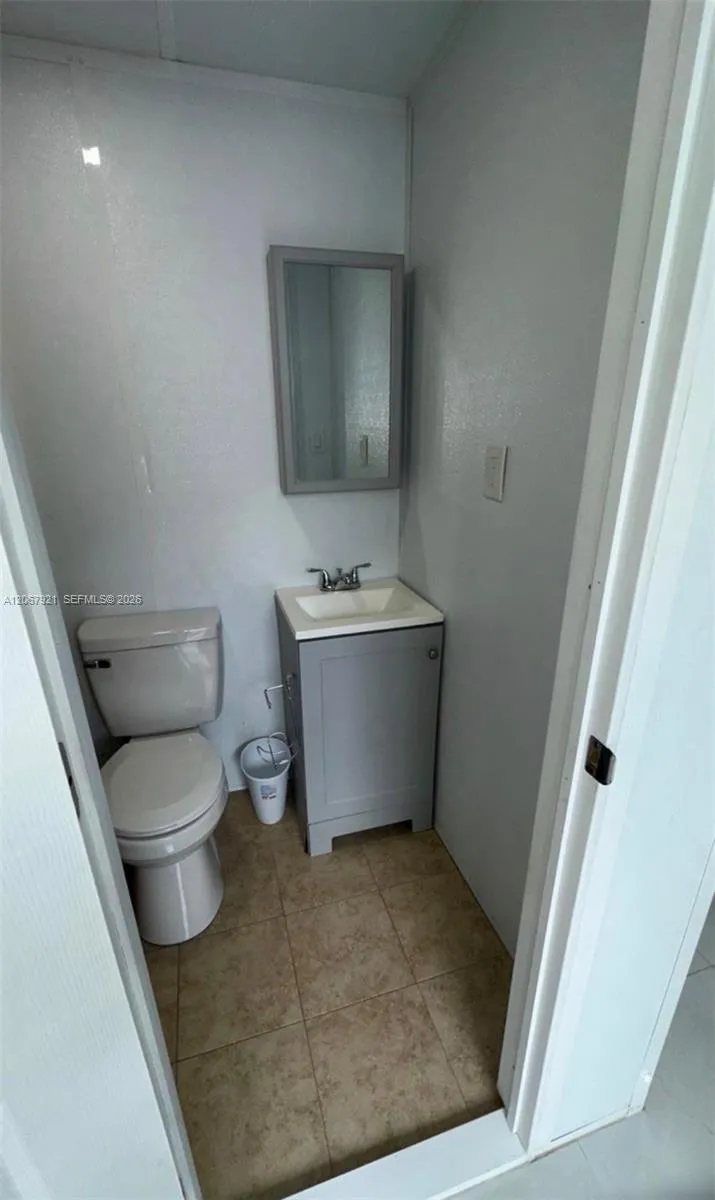 12242 SW 210th St Miami, FL 33177