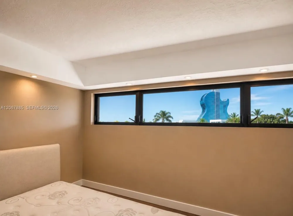 406 Saint Andrews Rd #53 Hollywood, FL 33021