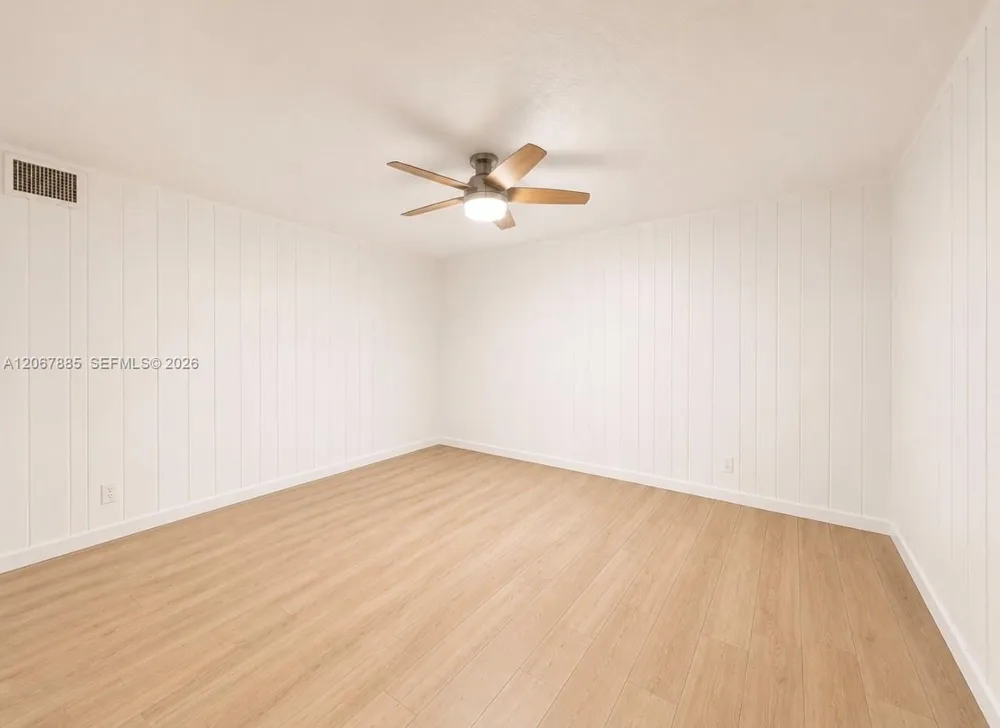 406 Saint Andrews Rd #53 Hollywood, FL 33021
