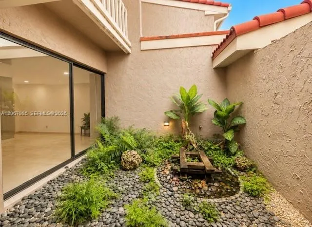 406 Saint Andrews Rd #53 Hollywood, FL 33021