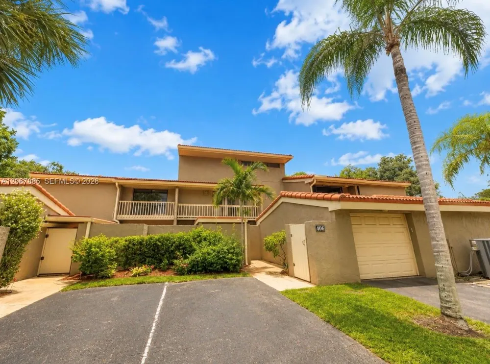 406 Saint Andrews Rd #53 Hollywood, FL 33021