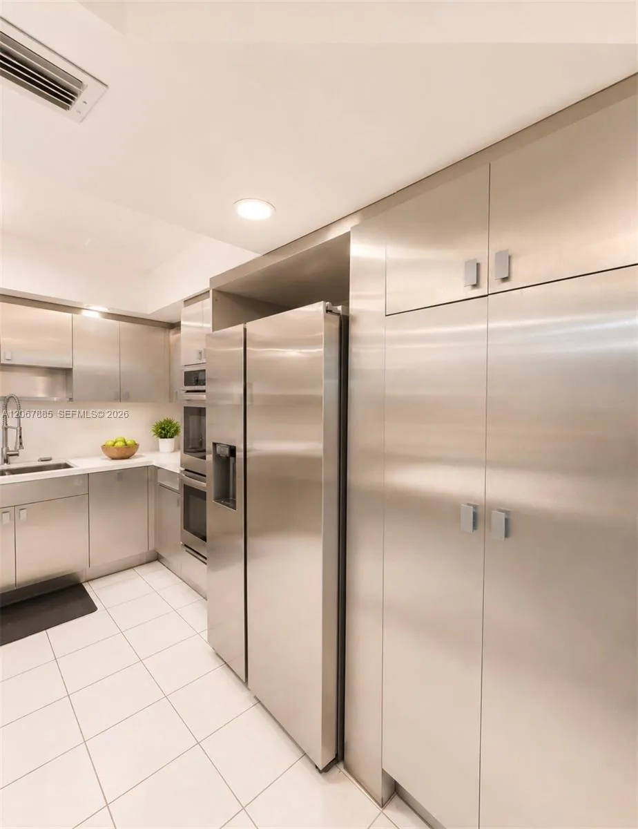 406 Saint Andrews Rd #53 Hollywood, FL 33021
