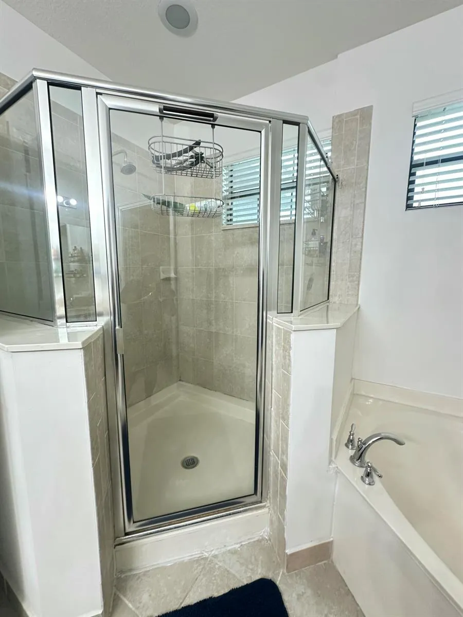 5026 S Astor Circle Delray Beach, FL 33484