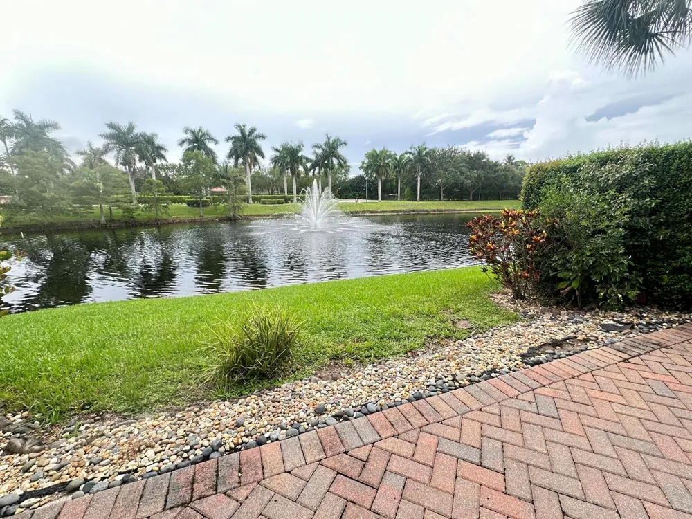 5026 S Astor Circle Delray Beach, FL 33484